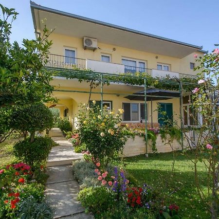 Green Garden House Kastela Exterior photo
